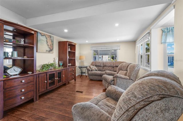 4949 BRAE BURN AVENUE, Sarasota, FL 34234