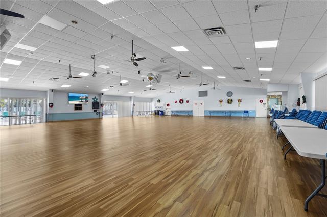 4949 BRAE BURN AVENUE, Sarasota, FL 34234