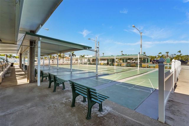 4949 BRAE BURN AVENUE, Sarasota, FL 34234