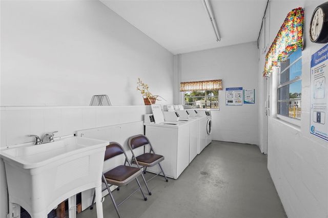 4949 BRAE BURN AVENUE, Sarasota, FL 34234