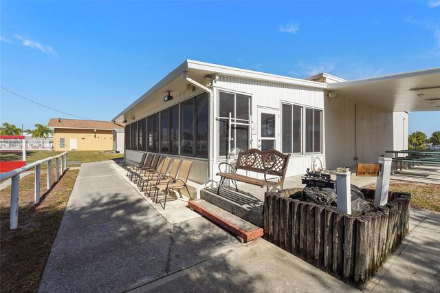 4949 BRAE BURN AVENUE, Sarasota, FL 34234