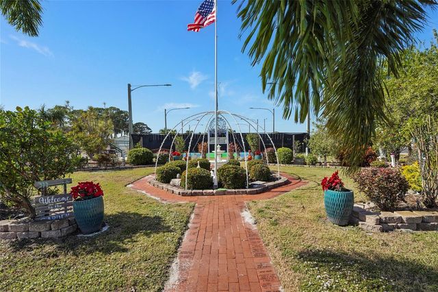 4949 BRAE BURN AVENUE, Sarasota, FL 34234