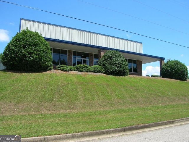 208 Deer Run Plaza, Bremen, GA 30110