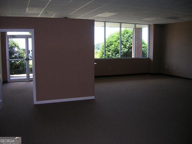 208 Deer Run Plaza, Bremen, GA 30110
