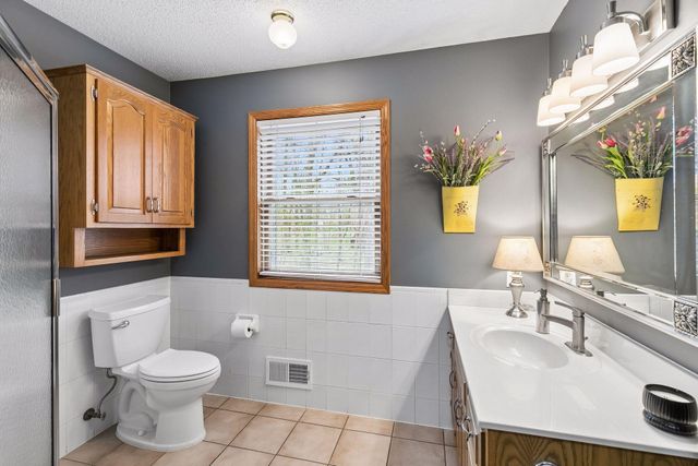 1745 1st Avenue SE, New Prague, MN 56071