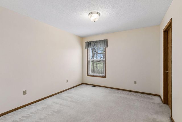1745 1st Avenue SE, New Prague, MN 56071