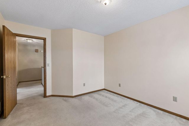 1745 1st Avenue SE, New Prague, MN 56071