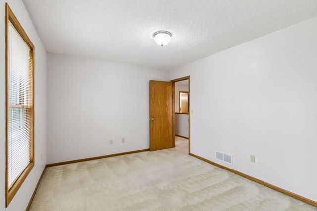 1745 1st Avenue SE, New Prague, MN 56071
