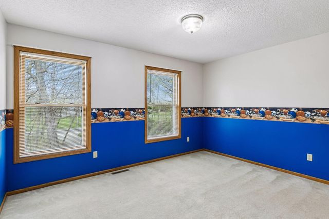 1745 1st Avenue SE, New Prague, MN 56071