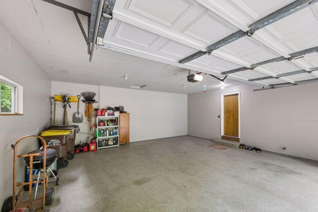 1745 1st Avenue SE, New Prague, MN 56071