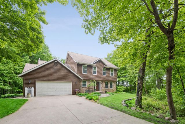 1745 1st Avenue SE, New Prague, MN 56071