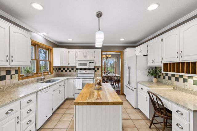 1745 1st Avenue SE, New Prague, MN 56071