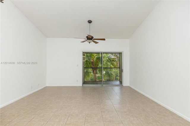 717 Gardens Dr 201, Pompano Beach, FL 33069