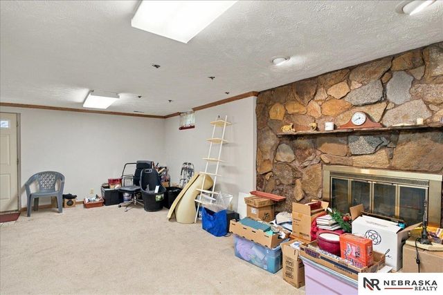 9023 Grand Avenue, Omaha, NE 68134