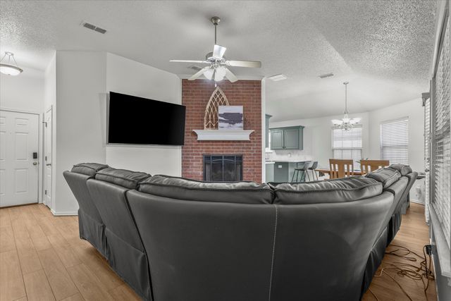 2015 87th Street, Lubbock, TX 79423