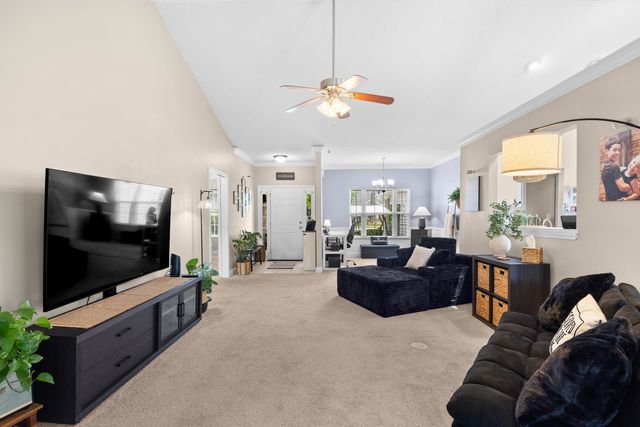 228 Candlewood Dr., Conway, SC 29526