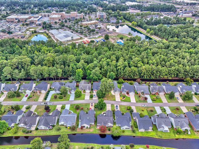228 Candlewood Dr., Conway, SC 29526