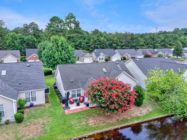 228 Candlewood Dr., Conway, SC 29526