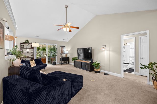 228 Candlewood Dr., Conway, SC 29526