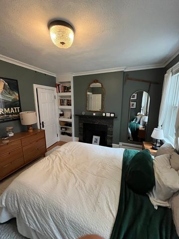 2 Lyndeboro Pl 1, Boston, MA 02116