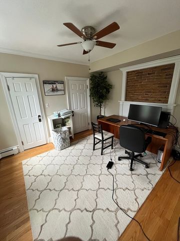 2 Lyndeboro Pl 1, Boston, MA 02116