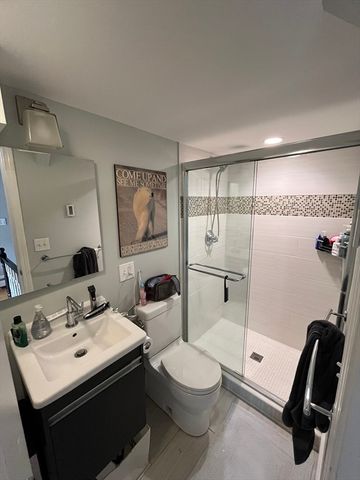 2 Lyndeboro Pl 1, Boston, MA 02116