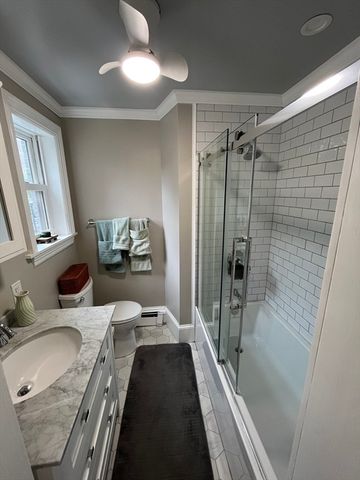 2 Lyndeboro Pl 1, Boston, MA 02116