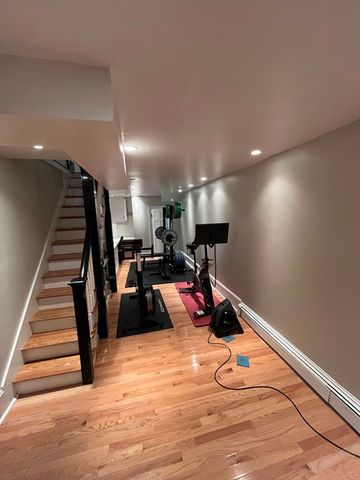 2 Lyndeboro Pl 1, Boston, MA 02116