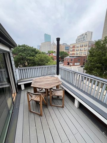 2 Lyndeboro Pl 1, Boston, MA 02116