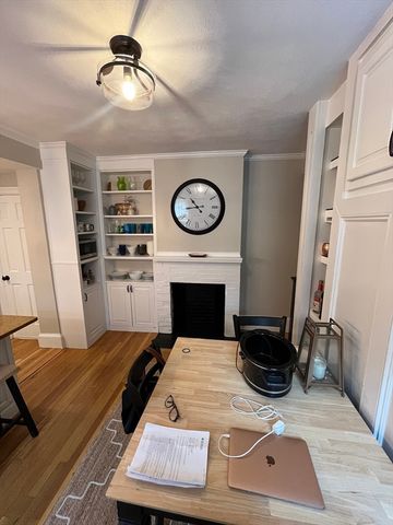 2 Lyndeboro Pl 1, Boston, MA 02116