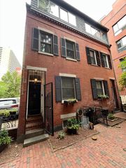 2 Lyndeboro Pl 1, Boston, MA 02116