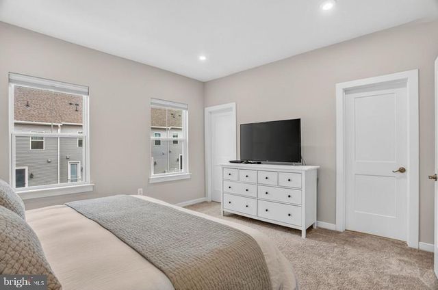 42620 PITLOCHRY TER, Sterling, VA 20166