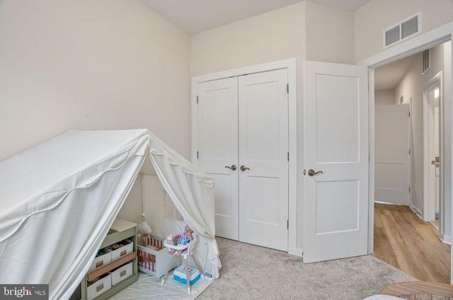 42620 PITLOCHRY TER, Sterling, VA 20166