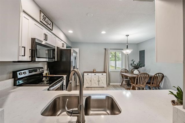 4819 S DOSSEY ROAD, Lakeland, FL 33811