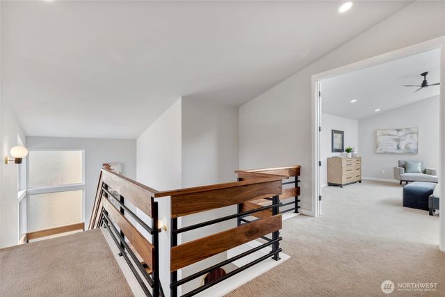 10052 NE 196th Place, Bothell, WA 98011
