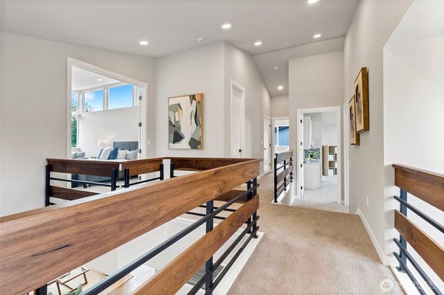 10052 NE 196th Place, Bothell, WA 98011