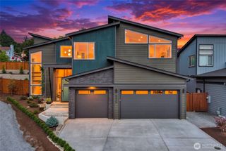 10052 NE 196th Place, Bothell, WA 98011