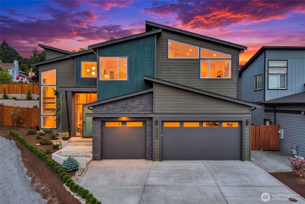 10052 NE 196th Place, Bothell, WA 98011