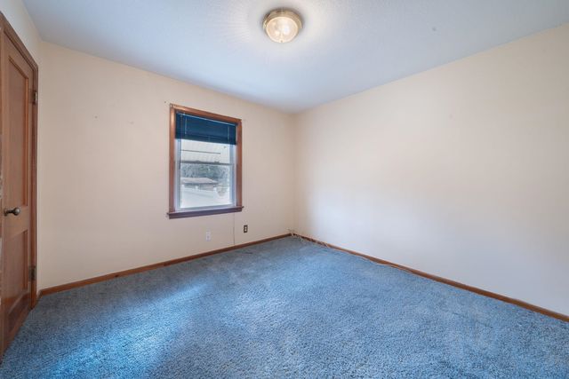 239 N Tyler Rd, Wichita, KS 67212