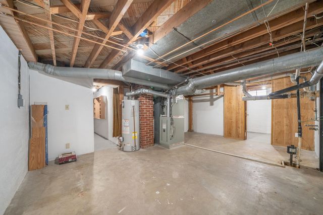 239 N Tyler Rd, Wichita, KS 67212