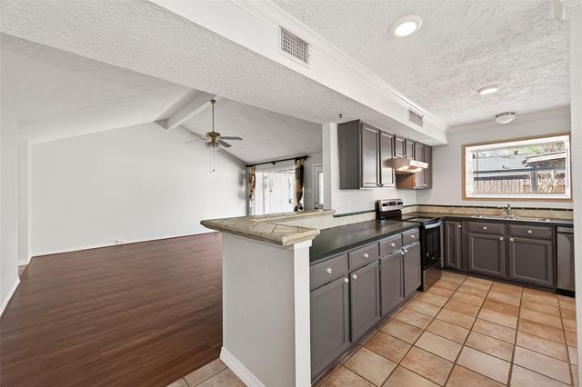 19531 Woodglen Drive, Katy, TX 77449