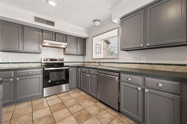 19531 Woodglen Drive, Katy, TX 77449