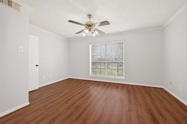 19531 Woodglen Drive, Katy, TX 77449