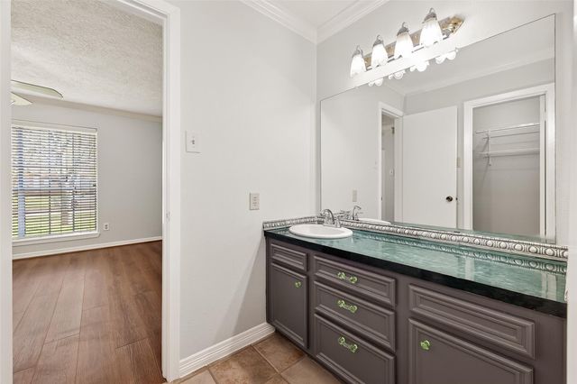 19531 Woodglen Drive, Katy, TX 77449