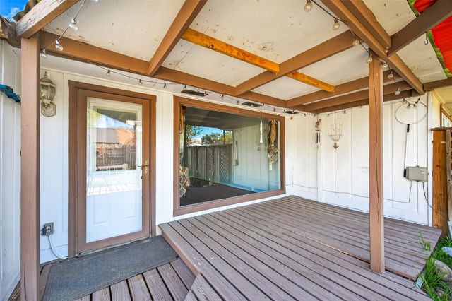 19531 Woodglen Drive, Katy, TX 77449