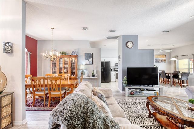 4 CLIFFSIDE DRIVE, Ormond Beach, FL 32174