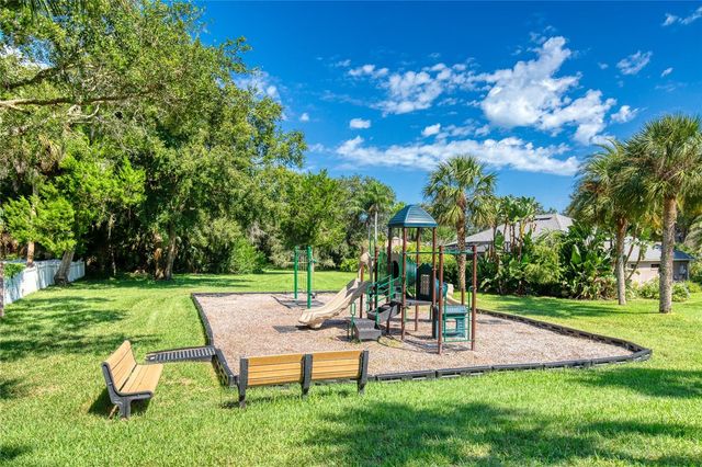 4 CLIFFSIDE DRIVE, Ormond Beach, FL 32174