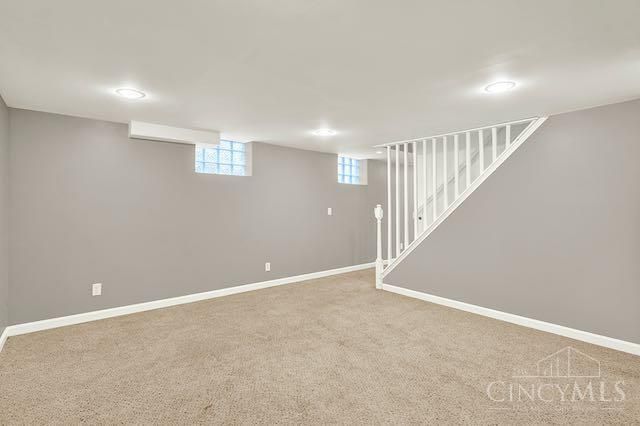 7034 East Avenue, Silverton, OH 45236