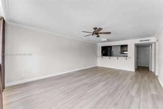 9001 SW 77th Avenue C202, Miami, FL 33156