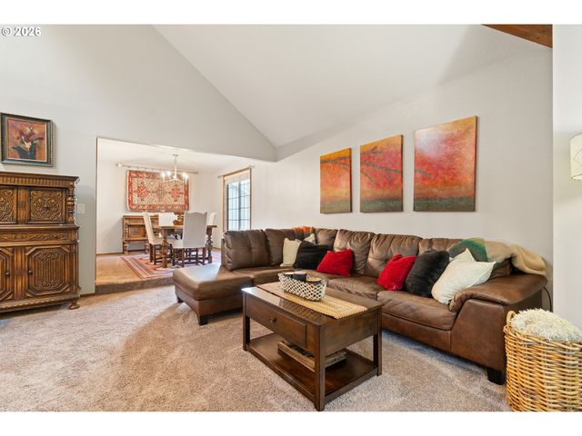 8005 Sw CHURCHILL Ct, Tigard, OR 97224